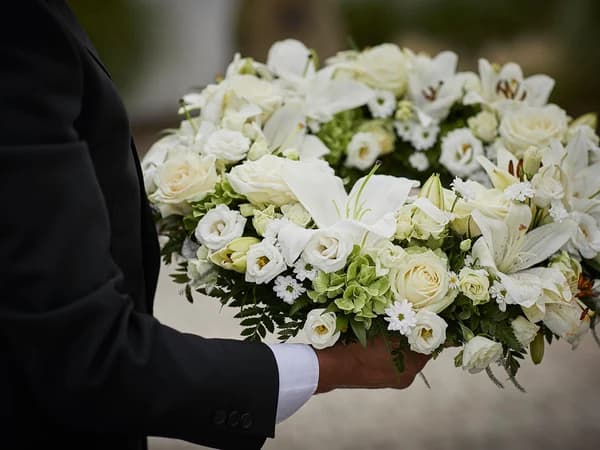 The Attended Funeral